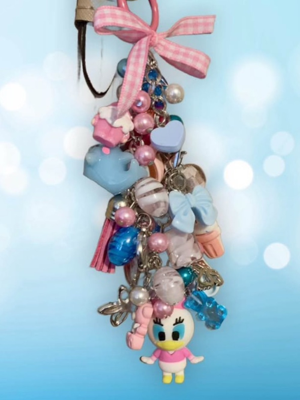 Daisy Duck Keychain Junk Bag Charm
